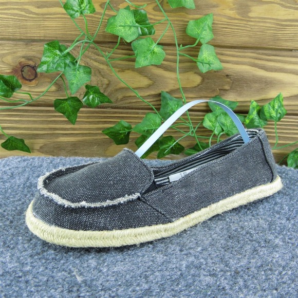 Faded Glory Memory Foam Women Flat Shoes Gray‎ Fabric Slip On Size 6 Medium - Picture 1 of 10